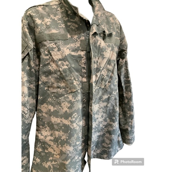 100% Authentic Military Issue Jacket Size Small - Picture 3 of 9
